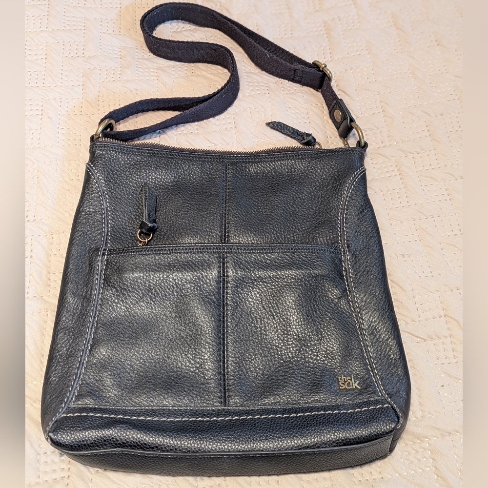 The Sak Iris Black Leather Crossbody bag